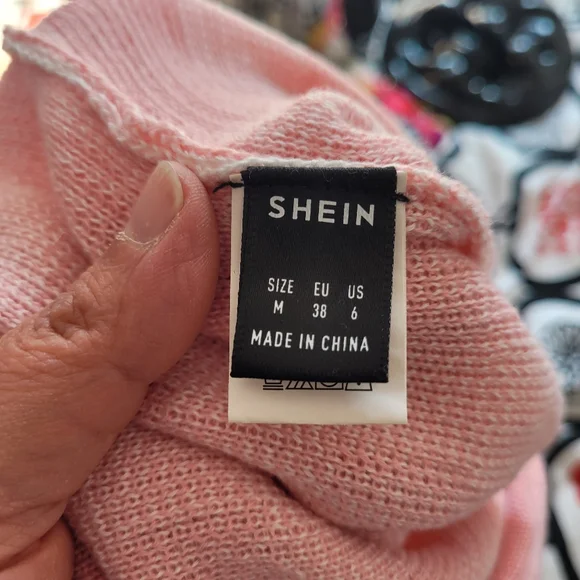 Shein white and pink plaid knit cami size medium - Picture 7 of 8